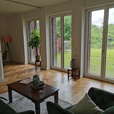 Exklusives Studioapartment - In Traumhafter Lage Direkt Am Halensee דירה ברלין