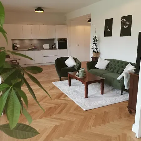 Exklusives Studioapartment - In Traumhafter Lage Direkt Am Halensee Apartment Berlin